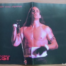 Fotos de Cantantes: RED HOT CHILI PEPPERS SEPULTURA POSTER 1996 MUY RARO !!