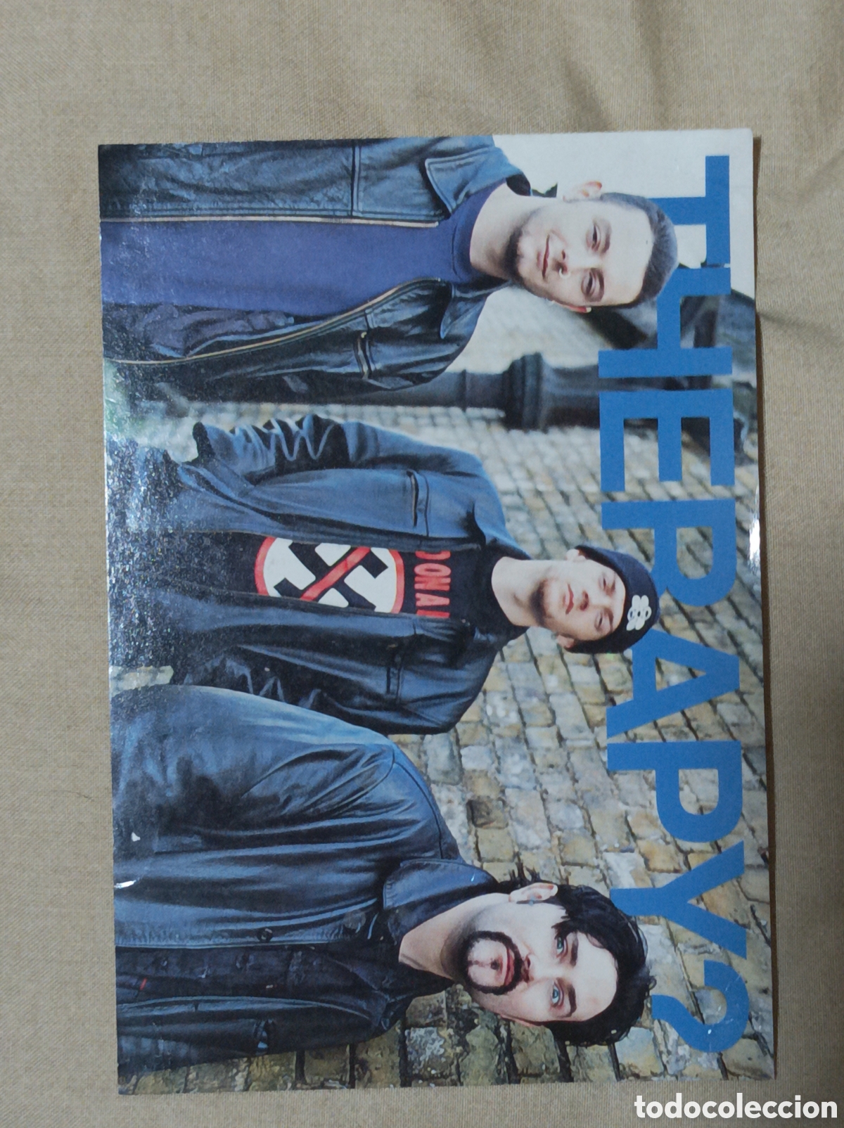 Photos de Chanteurs et Chanteuses: POSTAL HEROES PUBLISHING LTD DEL GRUPO THERAPY?