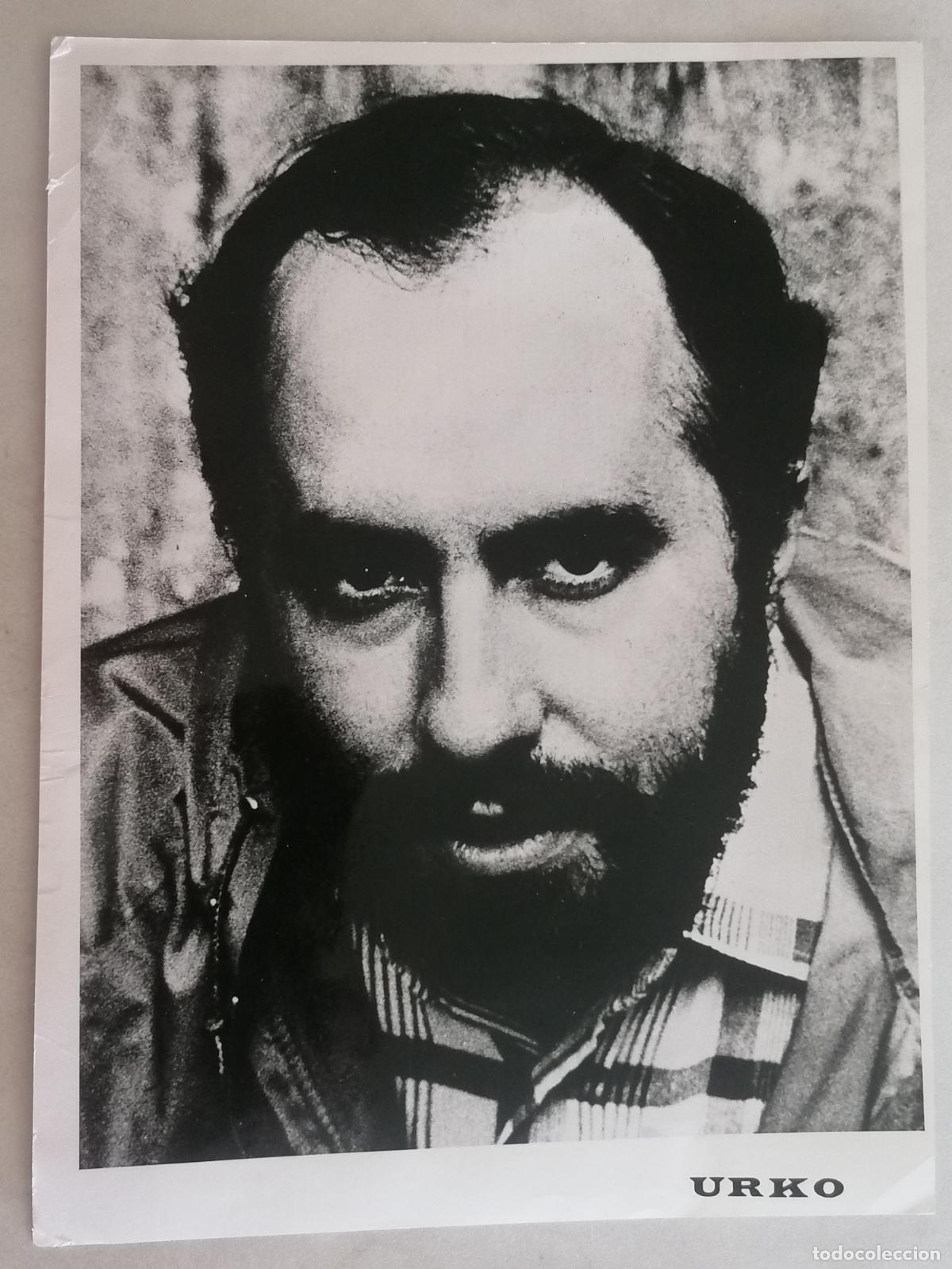Fotos von Musikern: FOTOGRAFIA CANTANTE VASCO URKO, A&Ntilde;O 1976