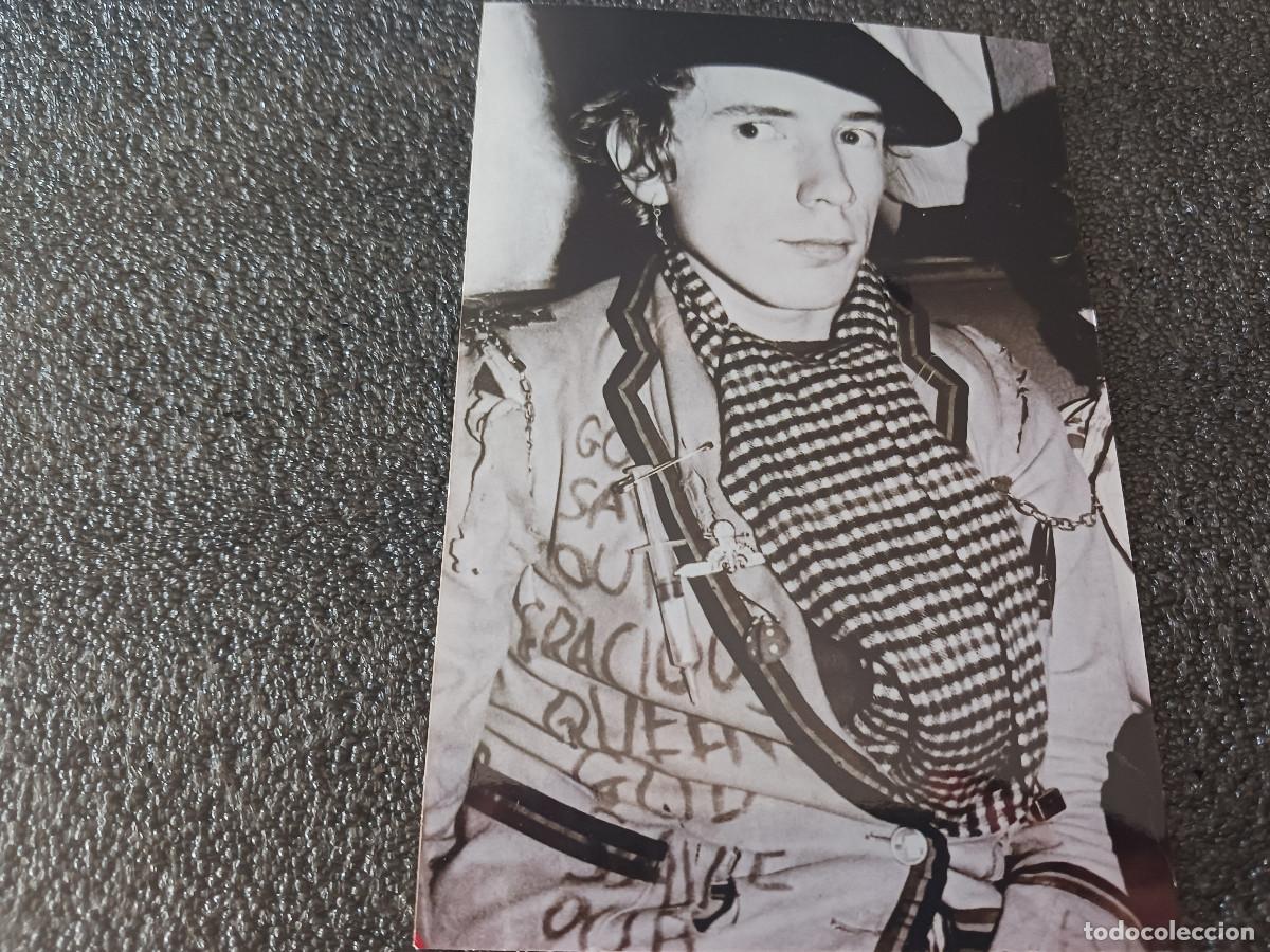 Fotos von Musikern: fotografia promocional de cockney adam joseph ???, papel konika
