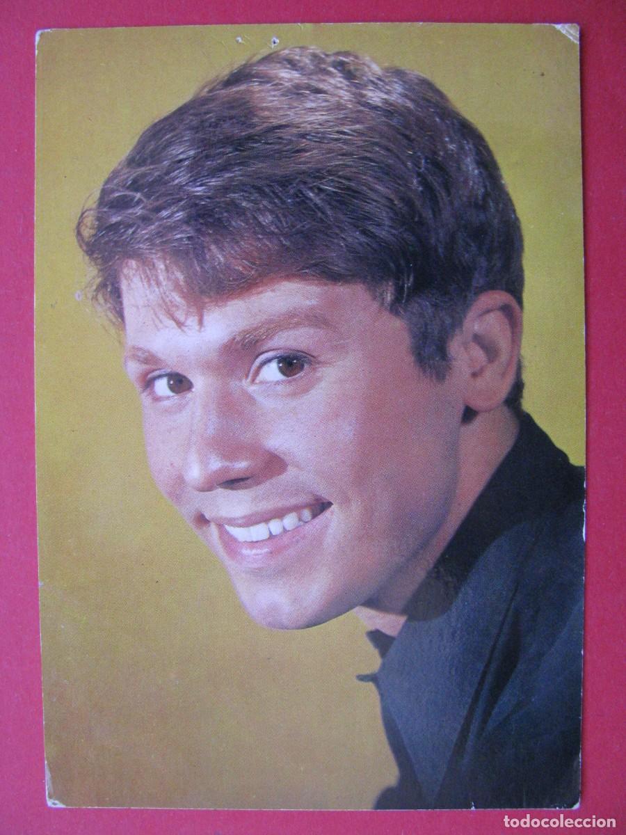 Fotos von Musikern: POSTAL DEL CANTANTE RAPHAEL. OSCAR COLOR 620. ESCRITA.