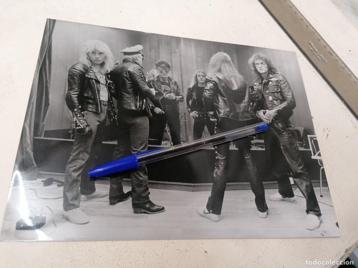 Photos de Chanteurs et Chanteuses: FOTOGRAF&Iacute;A GRUPO ROCK, HEAVY A IDENTIFICAR
