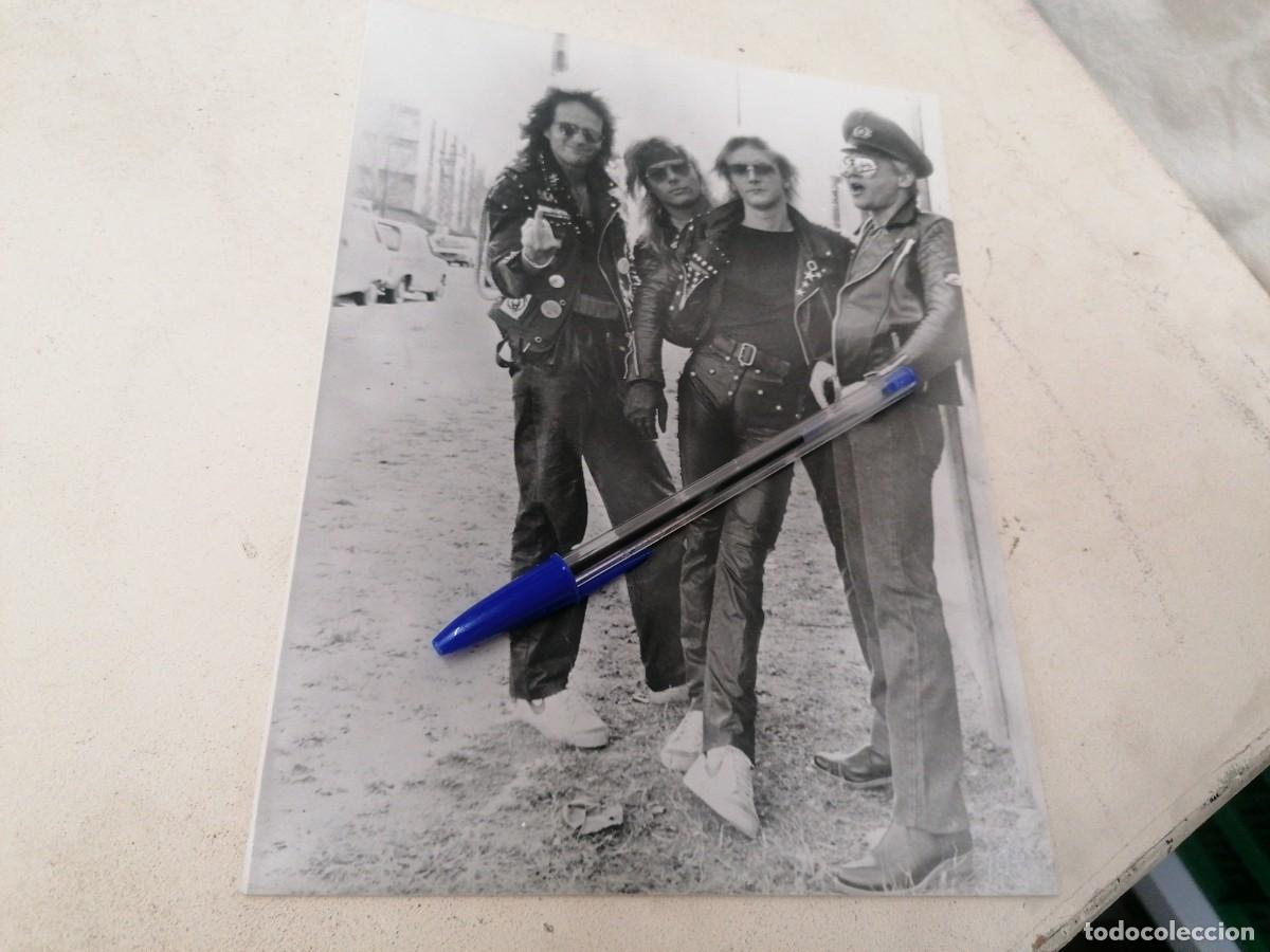 Photos de Chanteurs et Chanteuses: FOTOGRAF&Iacute;A GRUPO ROCK, HEAVY A IDENTIFICAR