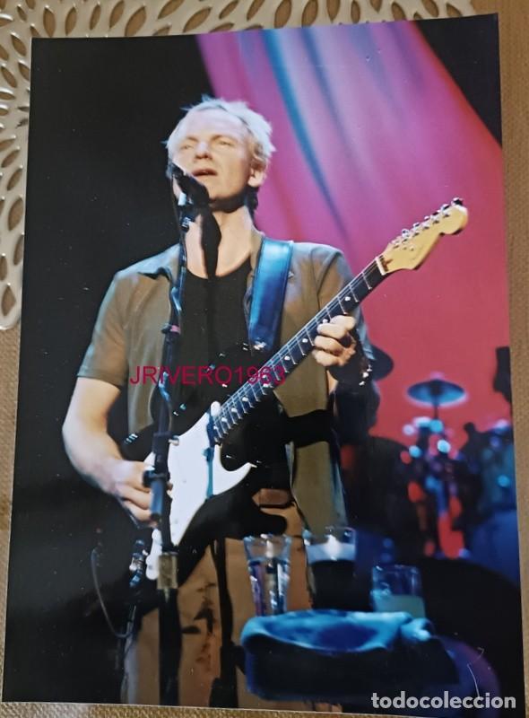 Fotos von Musikern: FOTOGRAFIA ORIGINAL DEL CANTANTE STING, 16X23 CMS