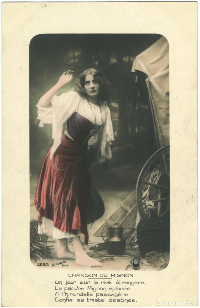 Fotos von Musikern: Serie 6 postales coloreadas (1902) de &oacute;pera c&oacute;mica LA CHANSON DE MIGNON_Croissant 3253