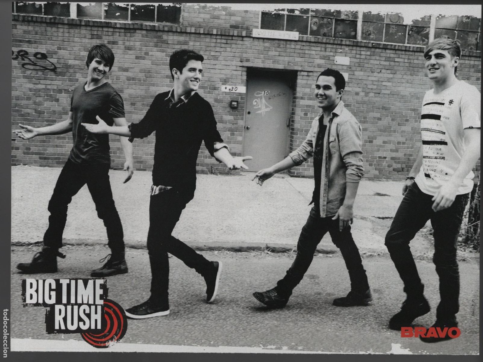 Photos de Chanteurs et Chanteuses: POSTER BIG TIME RUSH - REVISTA BRAVO