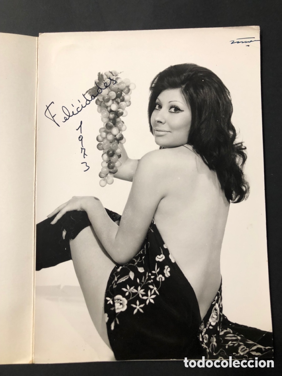 Photos de Chanteurs et Chanteuses: Foto original de la vedette Mary Carmen Arcos Mary D,arcos felicitaci&oacute;n navidad 1973