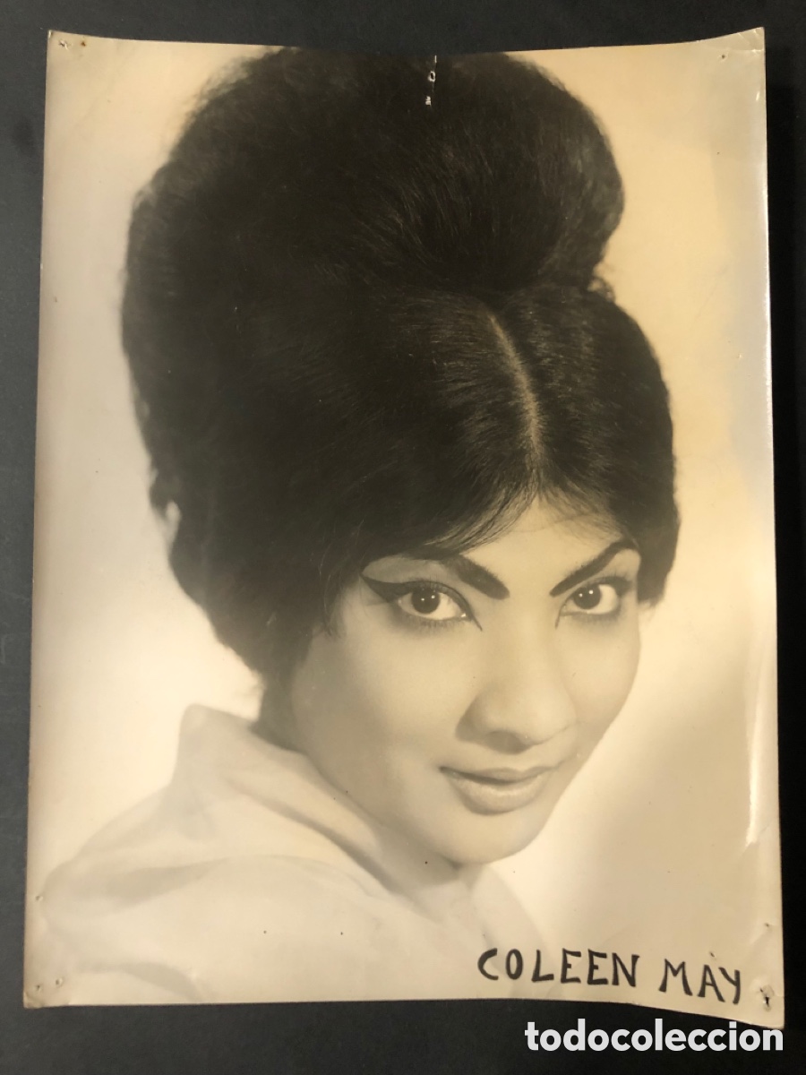Photos de Chanteurs et Chanteuses: Foto original de la vedette Coleen May