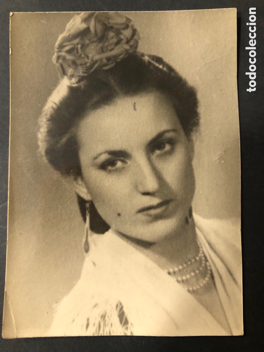 Photos de Chanteurs et Chanteuses: Foto original de la bailarina Tina Chaves