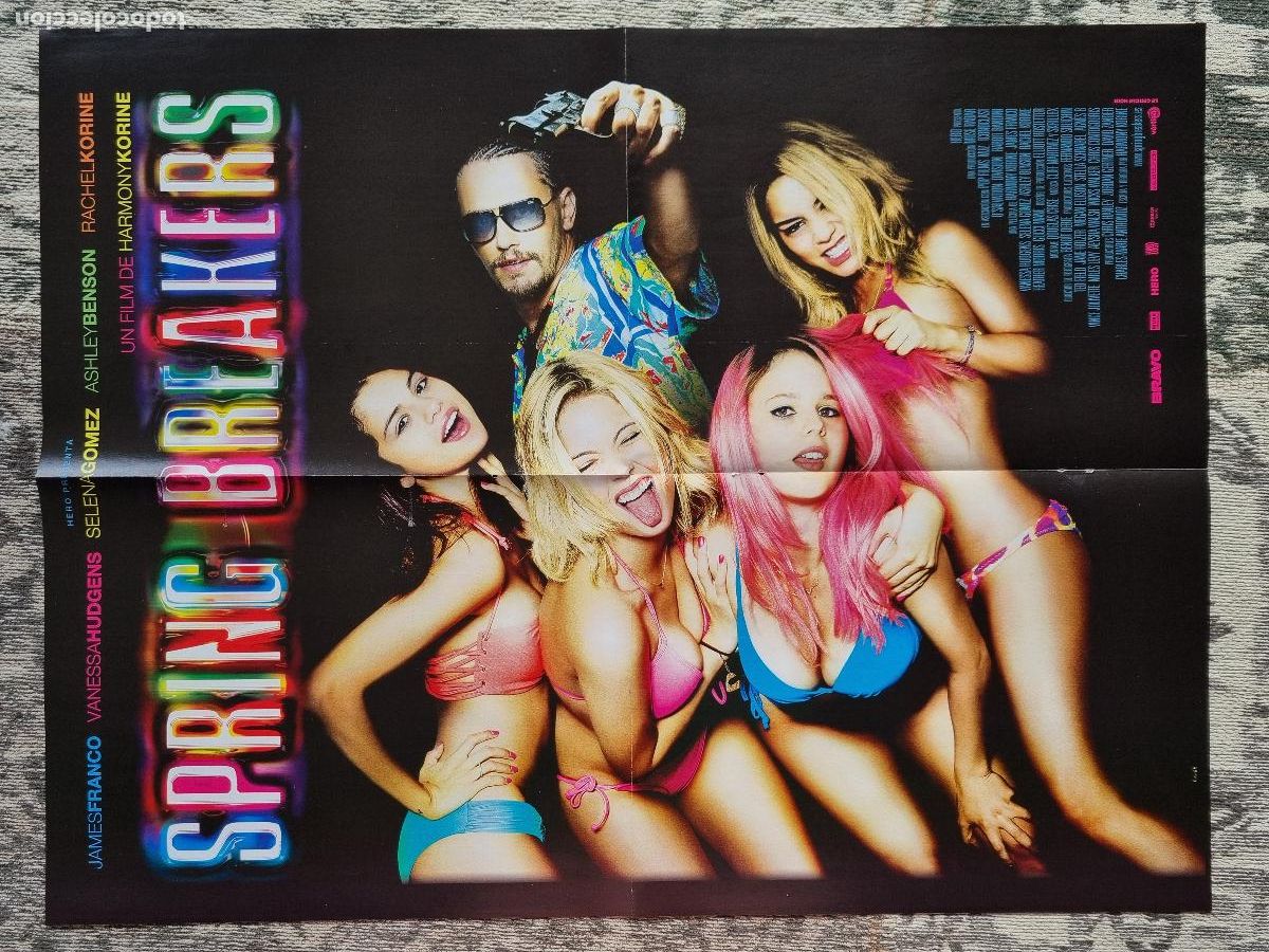 Photos de Chanteurs et Chanteuses: POSTER SPRING BREAKERS - REVISTA BRAVO