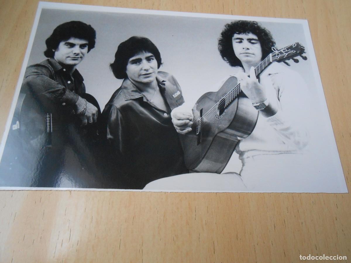 Fotos von Musikern: Foto de RUMBA TRES de 12 x 18 cm. - 37 -