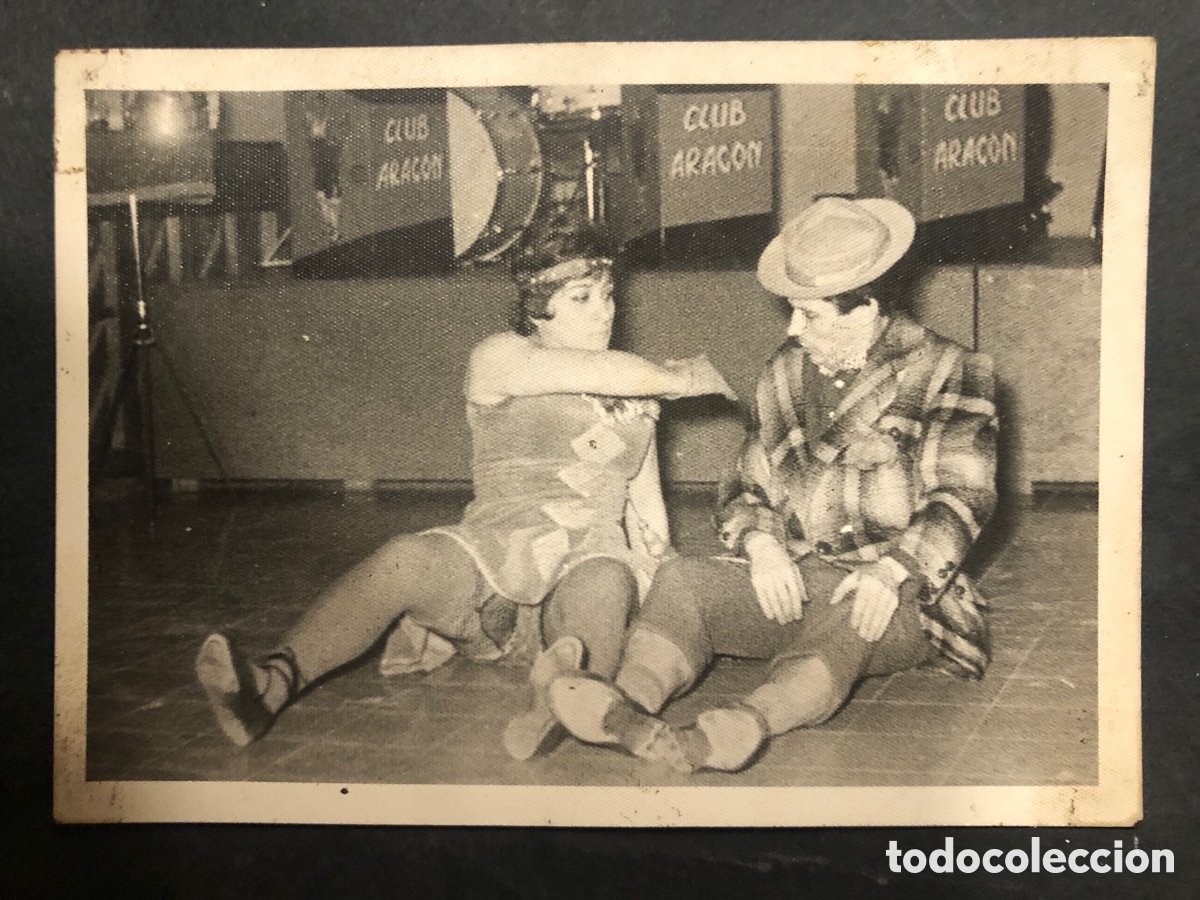 Photos de Chanteurs et Chanteuses: Foto original de vedette d&uacute;o c&oacute;mico