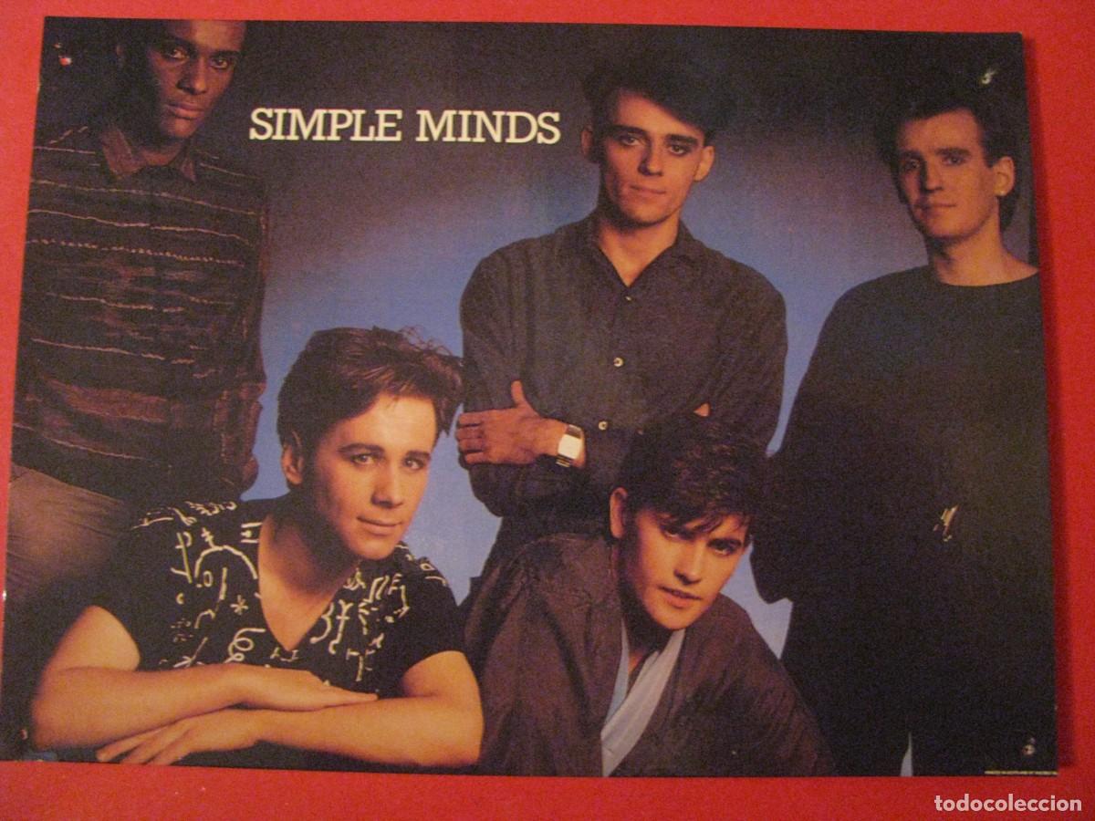 Photos of Singers: POSTAL DE SIMPLE MINDS. ED. MINERVA 1986. ESCOCIA.