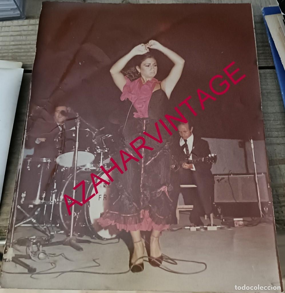 Photos de Chanteurs et Chanteuses: ANTIGUA FOTOGRAFIA ORIGINAL DE LOLITA FLORES, 20X25 CMS