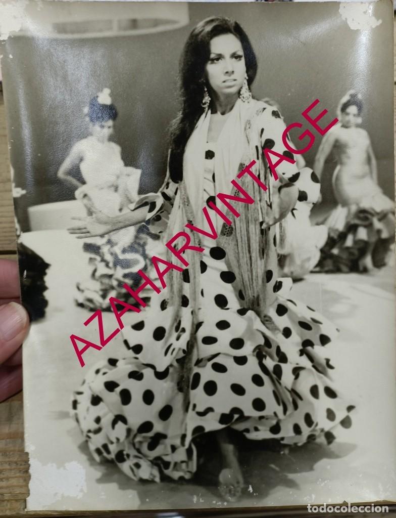 Fotos von Musikern: ANTIGUA FOTOGRAFIA DE BAILAORA FLAMENCA A IDENTIFICAR, 18X24 CMS