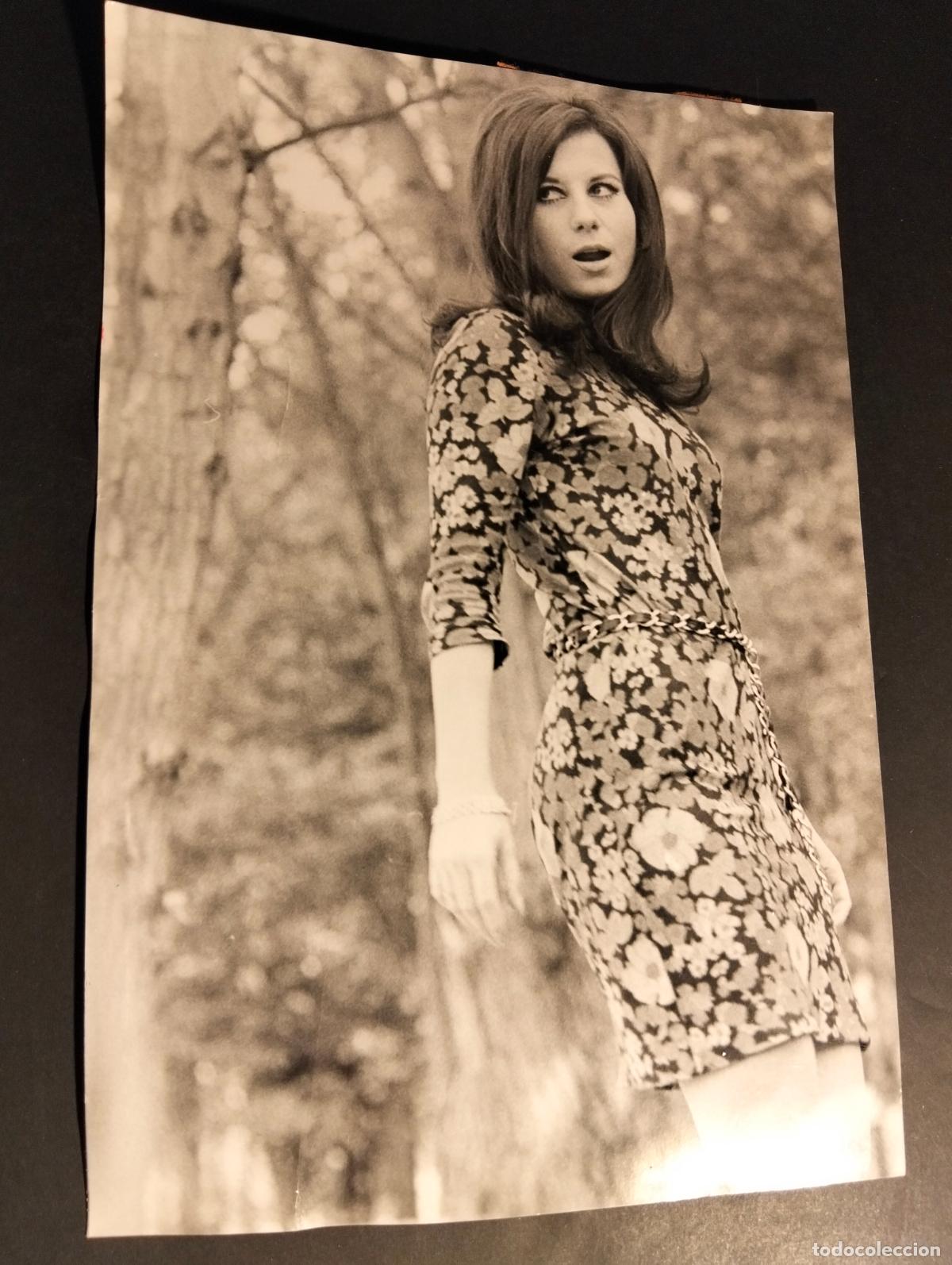 Fotos von Musikern: SOLEDAD CANTANTE ANTIGUA FOTOGRAFIA ORIGINAL 24 X 18 CM