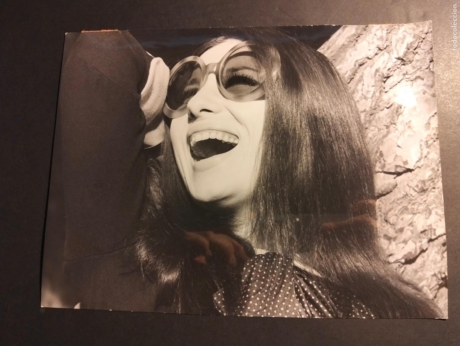 Fotos von Musikern: SOLEDAD CANTANTE ANTIGUA FOTOGRAFIA ORIGINAL 24 X 18 CM