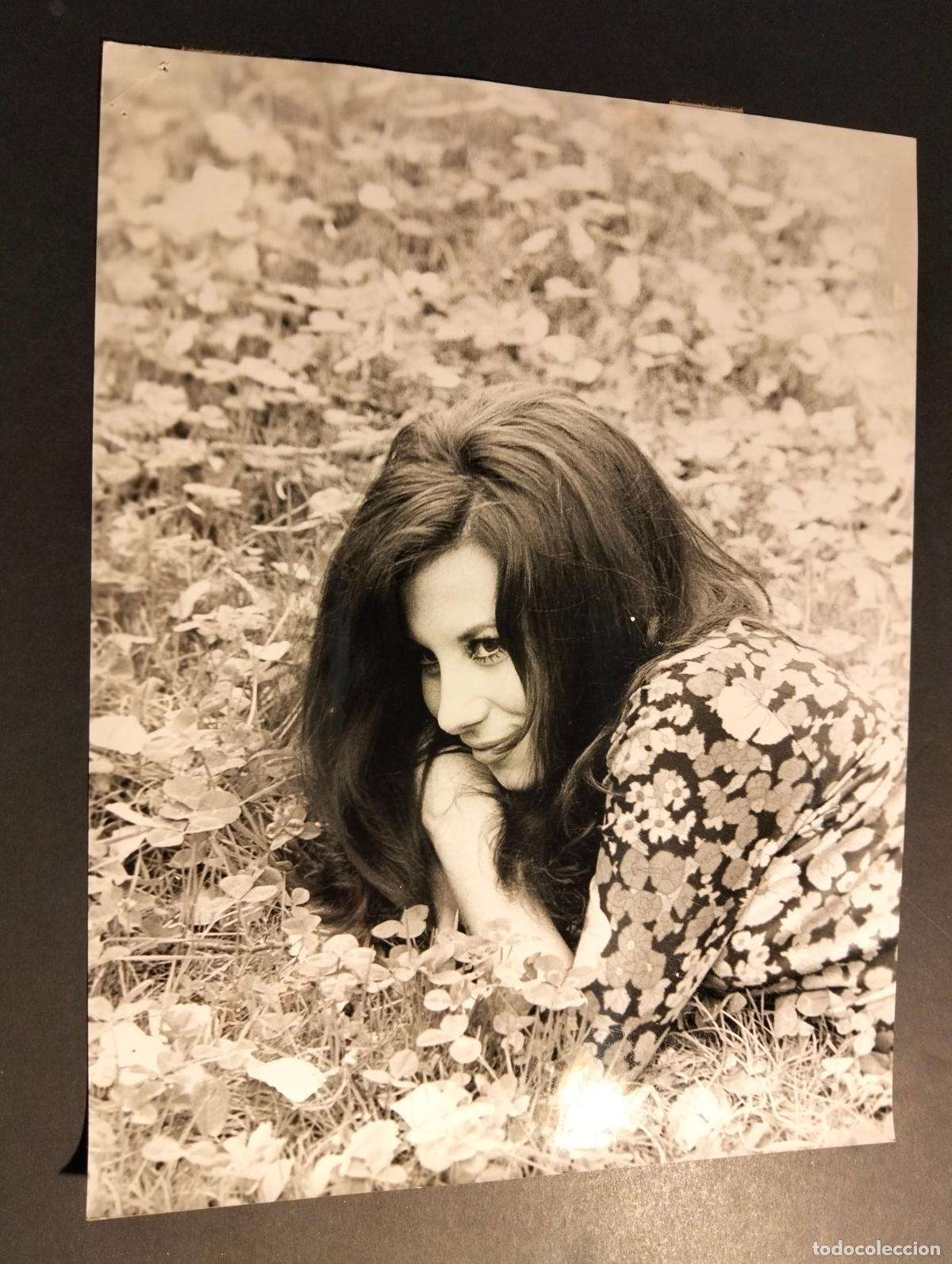 Fotos von Musikern: SOLEDAD CANTANTE ANTIGUA FOTOGRAFIA ORIGINAL 24 X 18 CM