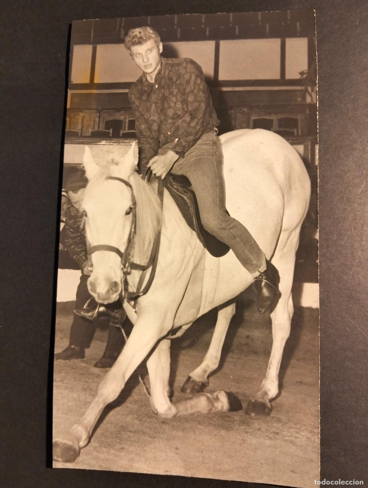 Fotos von Musikern: JHONNY HALLYDAY CANTANTE ROCK ROLL FOTOGRAFIA ANTIGUA ORIGINAL A&Ntilde;OS 60 17 X 9 CMTS