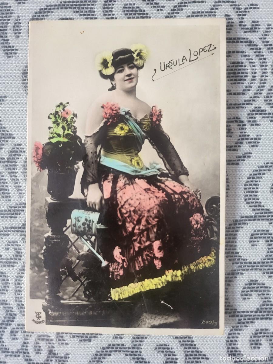 Photos de Chanteurs et Chanteuses: Ursula Lopez postal antigua 9 X 13 ctms...