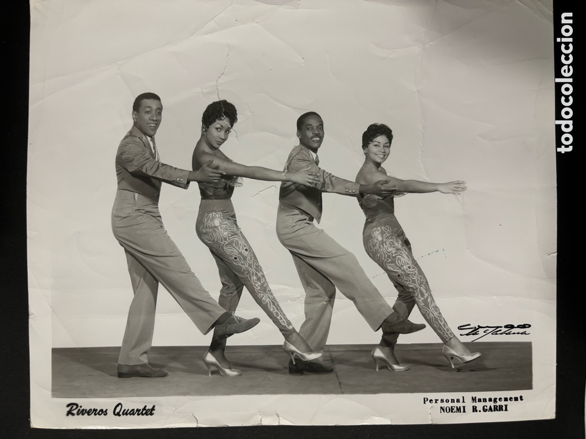 Photos of Singers: Foto original riveros quartet foto studio armand La Habana cuba