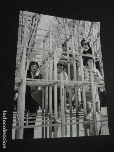 Photos de Chanteurs et Chanteuses: LOS SIREX GRUPO MUSICAL FOTOGRAFIA ORIGINAL A&Ntilde;OS 60 24 X 17,5 CM