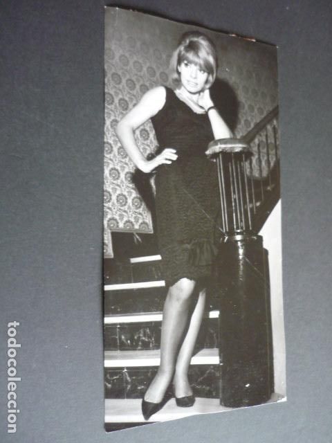 Fotos von Musikern: ENCARNITA POLO CANTANTE ANTIGUA FOTOGRAFIA 24 X 12 CM