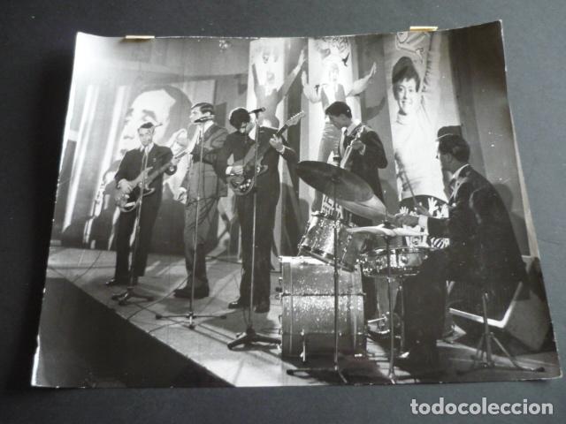 Fotos von Musikern: LOS TONYS GRUPO MUSICAL ANTIGUA FOTOGRAFIA 25 X 20 CM