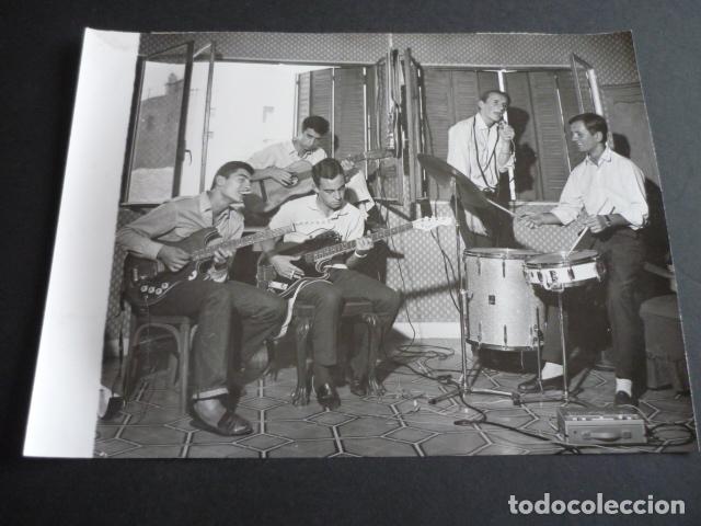 Fotos von Musikern: LOS TONYS GRUPO MUSICAL ANTIGUA FOTOGRAFIA 23 X 18 CM
