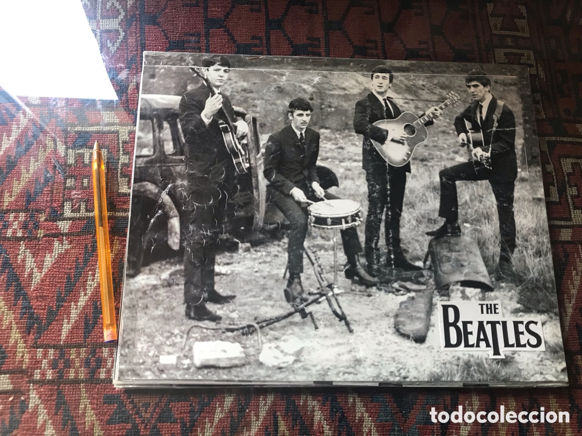 Photos de Chanteurs et Chanteuses: The Beatles. Composici&oacute;n particular de fotos de los Beatles.