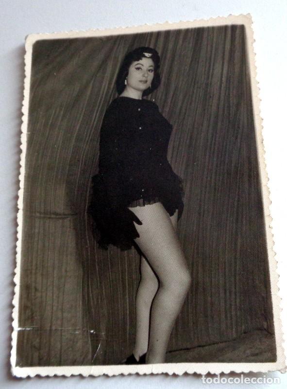 Fotos von Musikern: FOTO FOTOGRAF&Iacute;A ORIGINAL Fechada en Abril de 1959. ARTISTA VEDETTE SALOM&Eacute; DE MARCOS.