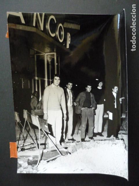 Photos de Chanteurs et Chanteuses: LOS PASOS CONJUNTO MUSICAL ANTIGUA FOTOGRAFIA ORIGINAL 1969 18 X 24 CM