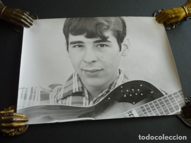 Fotos de Cantores: LOS PASOS CONJUNTO MUSICAL ANTIGUA FOTOGRAFIA ORIGINAL 1966 18 X 24 CM