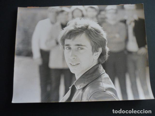 Fotos von Musikern: LOS CANARIOS CONJUNTO MUSICAL ANTIGUA FOTOGRAFIA ORIGINAL 1969 18 X 24 CM