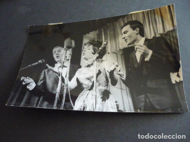 Fotos von Musikern: LOS TRES CARINO CONJUNTO MUSICAL ANTIGUA FOTOGRAFIA 12 X 17 CM