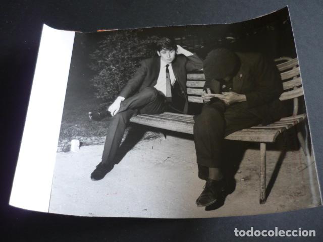 Photos of Singers: RAPHAEL CANTANTE ANTIGUA FOTOGRAFIA 18 X 24 CM