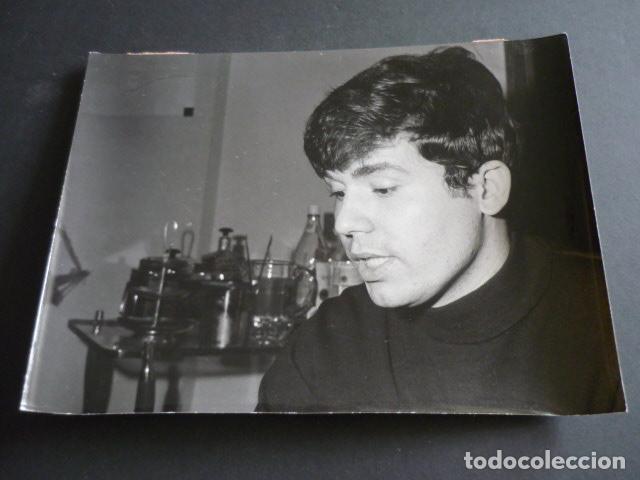 Photos of Singers: RAPHAEL CANTANTE ANTIGUA FOTOGRAFIA 18 X 24 CM