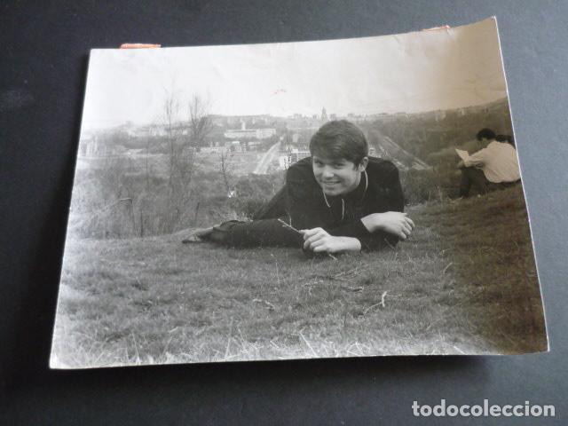 Photos of Singers: RAPHAEL CANTANTE ANTIGUA FOTOGRAFIA 18 X 24 CM