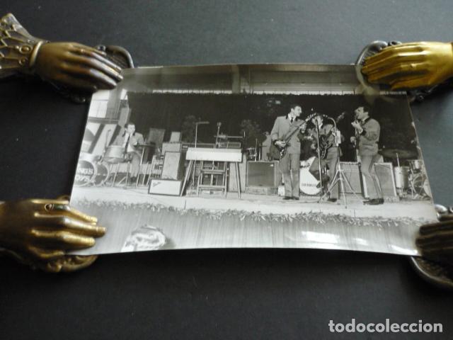 Photos of Singers: THE KING&acute;S BOYS CONJUNTO MUSICAL ANTIGUA FOTOGRAFIA 12 X 17 CM