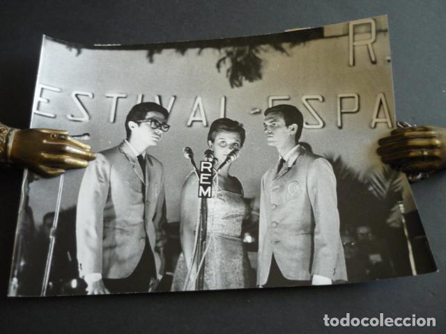 Photos de Chanteurs et Chanteuses: LOS PLATA CONJUNTO MUSICAL ANTIGUA FOTOGRAFIA 18 X 24 CM