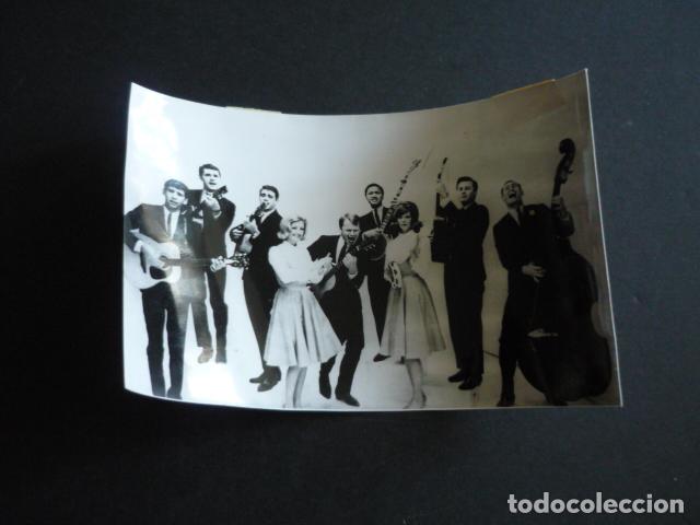 Photos de Chanteurs et Chanteuses: LOS JUGLARES THE NEW CHRISTY MINSTRELS GRUPO MUSICAL ANTIGUA FOTOGRAFIA 1964 11 X 17 CM