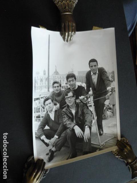 Photos de Chanteurs et Chanteuses: LOS EXTRA&Ntilde;OS CONJUNTO MUSICAL ANTIGUA FOTOGRAFIA 18 X 24 CM