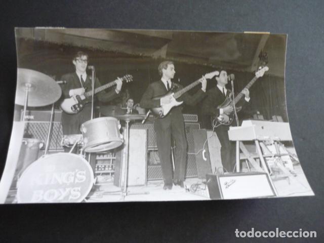 Photos de Chanteurs et Chanteuses: LOS TIBURONES CONJUNTO MUSICAL ANTIGUA FOTOGRAFIA 12 X 17 CM