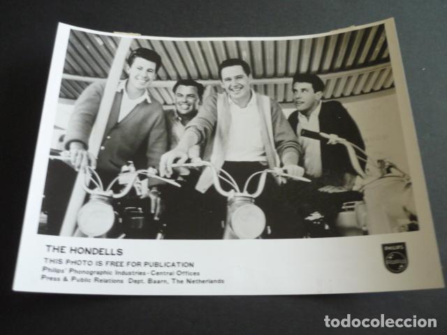 Photos de Chanteurs et Chanteuses: THEN HONDELLS CONJUNTO MUSICAL ANTIGUA FOTOGRAFIA 1964 24 X 19 CM