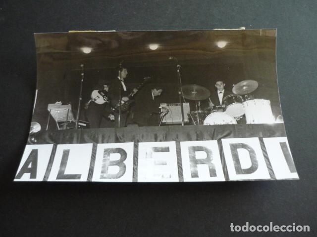 Fotos von Musikern: LOS CONTINENTALES CONJUNTO MUSICAL ESPA&Ntilde;OL ANTIGUA FOTOGRAFIA 12 X 17 CM