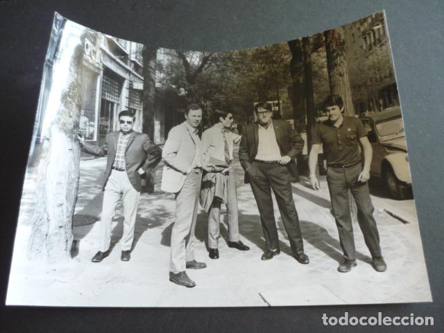 Fotos von Musikern: LOS RELAMPAGOS CONJUNTO MUSICAL ESPA&Ntilde;OL ANTIGUA FOTOGRAFIA 18 X 24 CM