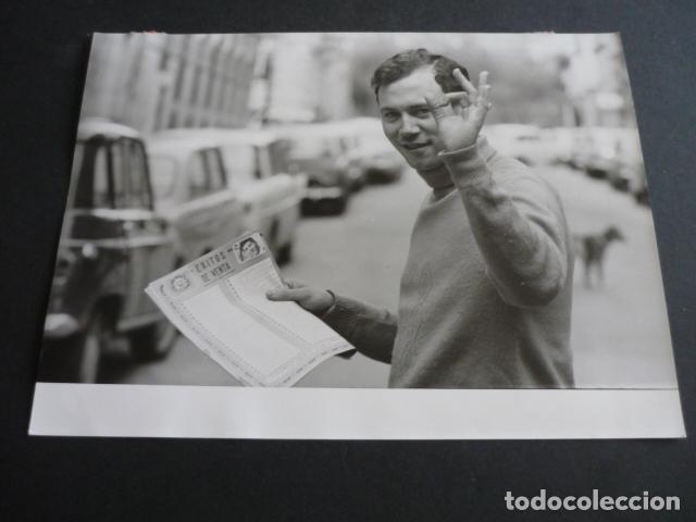 Fotos von Musikern: JOSE MARIA ARMENTEROS DE LOS RELAMPAGOS CONJUNTO MUSICAL ANTIGUA FOTOGRAFIA 24 X 18 CM