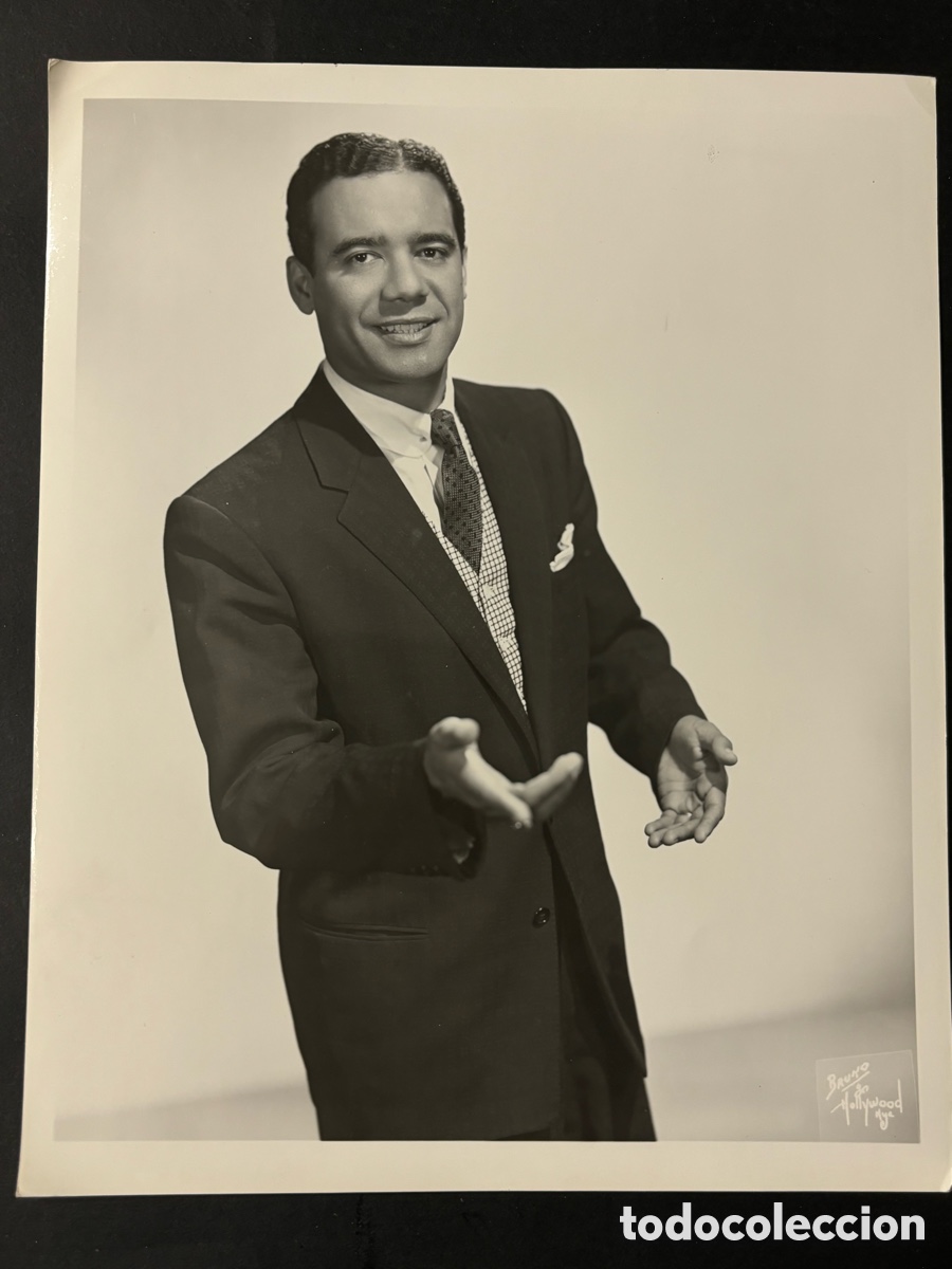 Photos of Singers: Foto original del cantante portorrique&ntilde;o Bobby capo foto Bruno Hollywood New York 20 x 25 cm
