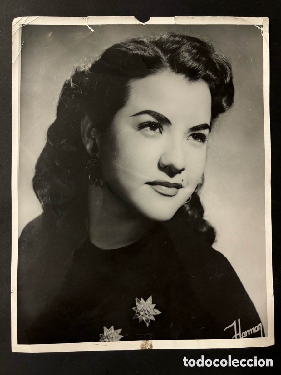 Fotos von Musikern: Foto original de cantante vedette latina