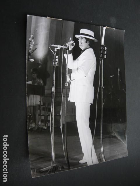 Photos of Singers: RAFA CANTANTE 1968 ANTIGUA FOTOGRAFIA ORIGINAL 18 X 24 CM